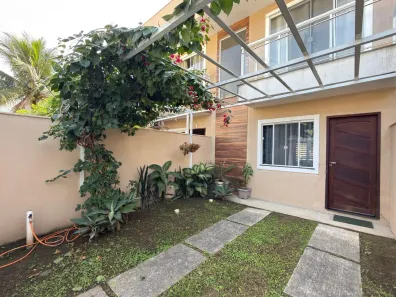Casa com 2 Quartos à venda, 72m² no Cantagalo, Guapimirim