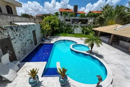 Sobrado com 4 Quartos à venda, 760m² no De Lourdes, Fortaleza