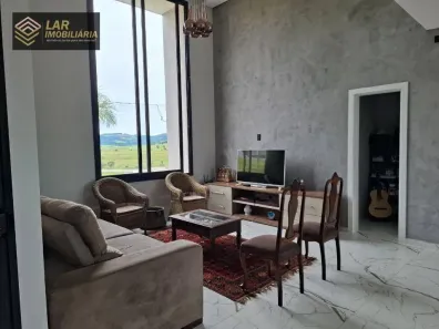 Casa de Condomínio com 3 Quartos para alugar, 240m² no Ninho Verde 2, Pardinho