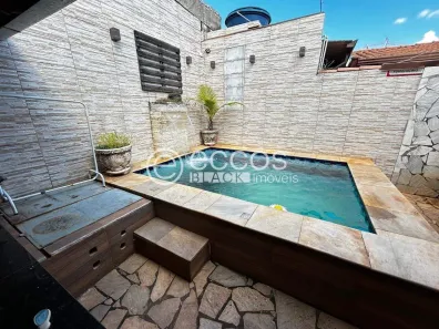 Casa com 3 Quartos à venda, 137m² no Vila Militar, Uberaba