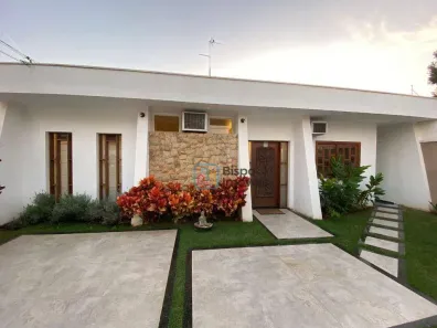 Casa com 4 Quartos para alugar, 750m² no Chácara Machadinho II, Americana
