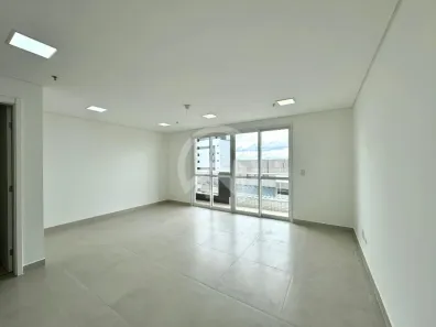 Sala Comercial para alugar, 33m² no Vila Izabel, Curitiba
