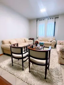 Apartamento com 3 Quartos à venda, 212m² no Nova Suiça, Goiânia