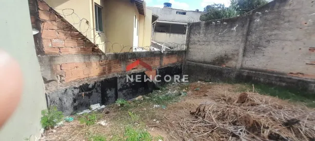 Lote/Terreno à venda, 180m² no Parque Xangri-Lá, Contagem