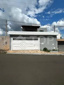 Sobrado com 4 Quartos à venda, 278m² no Jardim das Torres, São Carlos