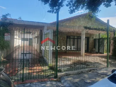 Casa com 5 Quartos à venda, 250m² no Sumaré, Caraguatatuba