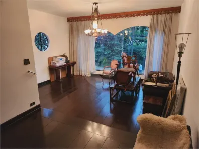 Sobrado com 5 Quartos à venda, 221m² no Siciliano, São Paulo