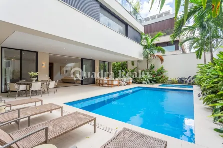 Casa de Condomínio com 5 Quartos à venda, 1363m² no Jardim Europa, São Paulo