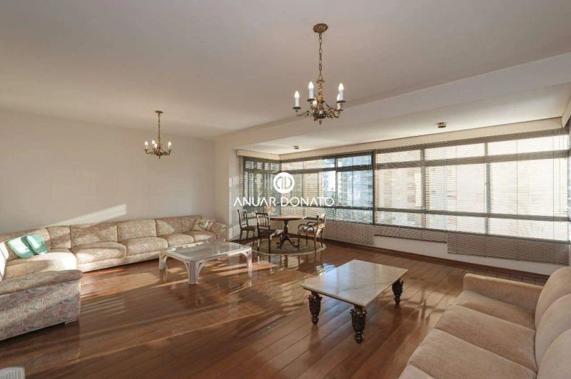 Apartamento com 4 quartos — Funcionários, Belo Horizonte