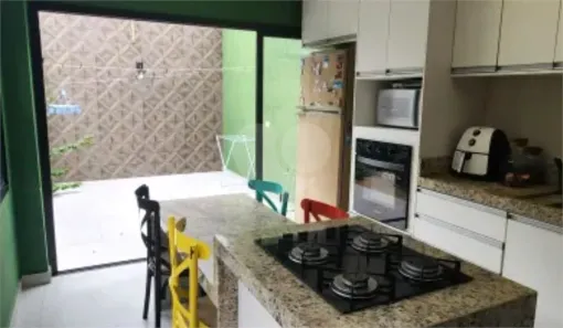 Sobrado com 2 Quartos à venda, 148m² no Vila Mogilar, Mogi das Cruzes