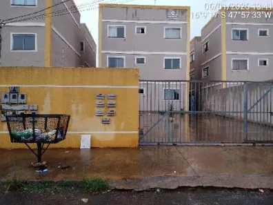 Apartamento com 2 Quartos à venda, 54m² no Parque Estrela Dalva IX, Luziânia
