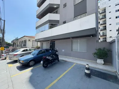 à venda, 20m² no Barreiros, São José