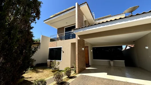 Casa com 4 Quartos à venda, 224m² no Plano Diretor Sul, Palmas