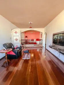 Casa com 2 Quartos à venda, 380m² no Centro, Macaé
