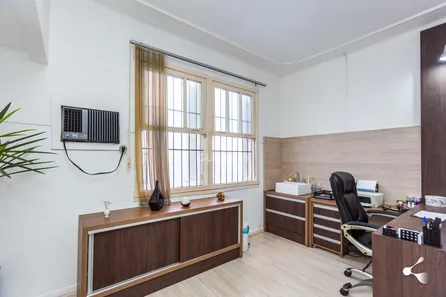 Ponto Comercial para alugar, 290m² no Menino Deus, Porto Alegre