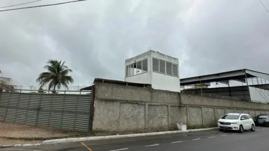 Galpão/Depósito/Armazém à venda, 5250m² no Bela Vista, Macaé