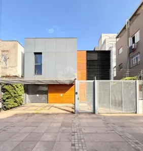 Prédio Comercial para alugar, 235m² no Menino Deus, Porto Alegre