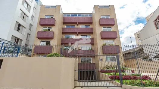 Apartamento com 2 Quartos para alugar, 75m² no Água Verde, Curitiba