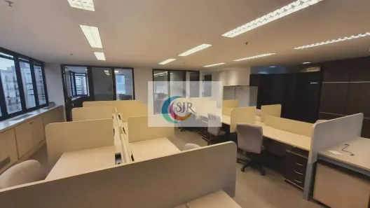 Sala Comercial para alugar, 150m² no Itaim Bibi, São Paulo