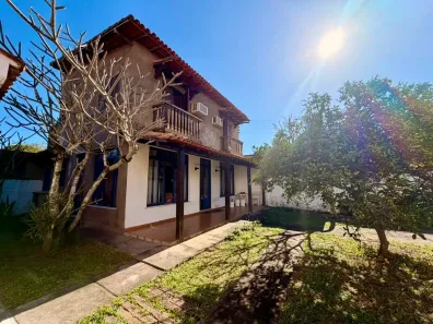 Casa com 5 Quartos à venda, 228m² no Centro, Araruama