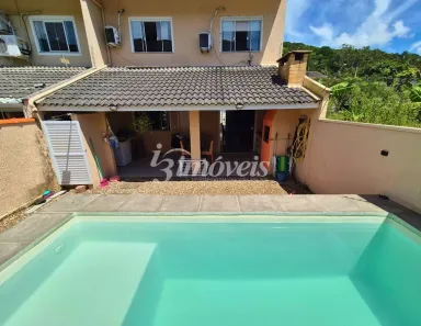 Sobrado com 3 Quartos à venda, 161m² no Ressacada, Itajaí