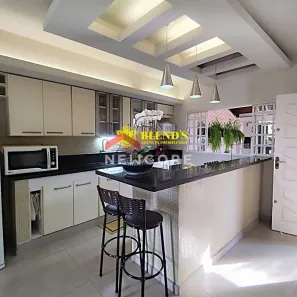 Casa com 3 Quartos à venda, 169m² no Jardim Bom Pastor, Botucatu
