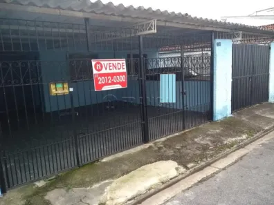 Casa com 3 Quartos à venda, 300m² no Vila Zezé, Jacareí