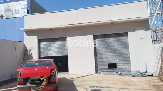 Ponto Comercial para alugar, 80m² no Aclimação, Uberlândia