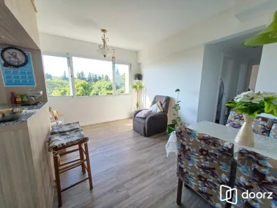 Apartamento com 2 Quartos à venda, 50m² no Azenha, Porto Alegre