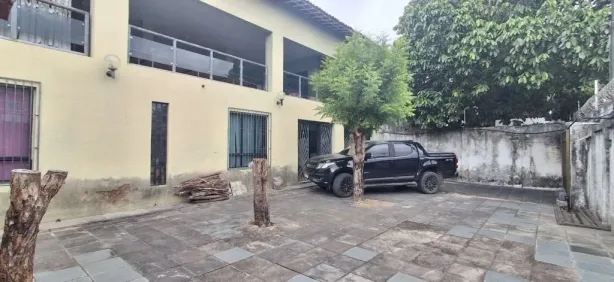 Casa com 10 Quartos à venda, 1200m² no Padre Andrade, Fortaleza