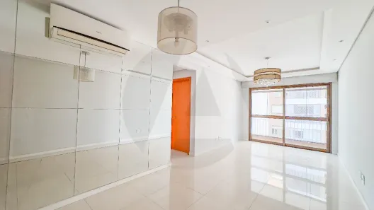 Apartamento com 2 Quartos para alugar, 88m² no Passo da Areia, Porto Alegre