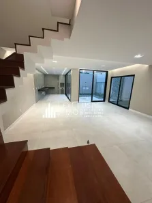 Casa de Condomínio com 4 Quartos à venda no Mangueirão, Belém