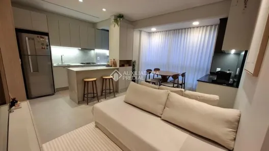 Apartamento com 2 Quartos à venda, 56m² no Carvoeira, Florianópolis