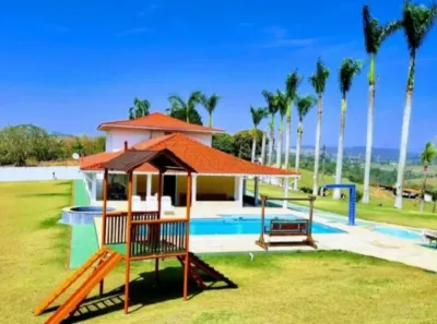 Fazenda/Sítio com 5 Quartos à venda, 1000m² no Lambari, Guararema