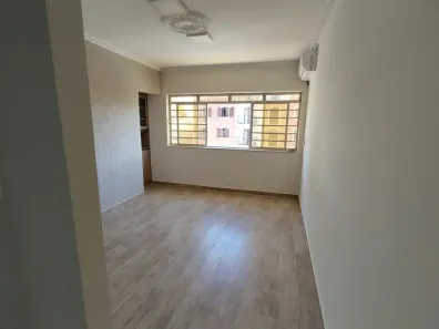 Sobrado com 4 Quartos para alugar, 187m² no Jardim Flamboyant, Campinas
