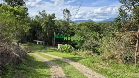 Fazenda/Sítio com 1 Quarto à venda, 20000m² no Centro, Lorena