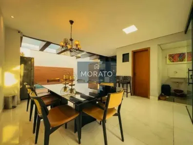Casa com 3 Quartos à venda, 230m² no Vila Cloris, Belo Horizonte