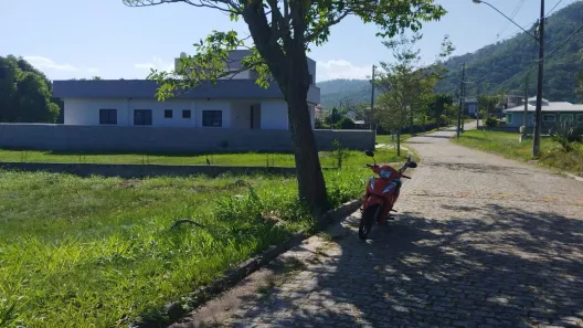 Lote/Terreno à venda, 600m² no Ubatiba, Maricá
