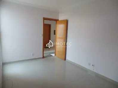 Apartamento com 2 Quartos para alugar, 75m² no Minaslândia (P Maio), Belo Horizonte