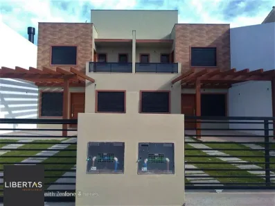 Sobrado com 3 Quartos para alugar, 120m² no Centro, Garopaba