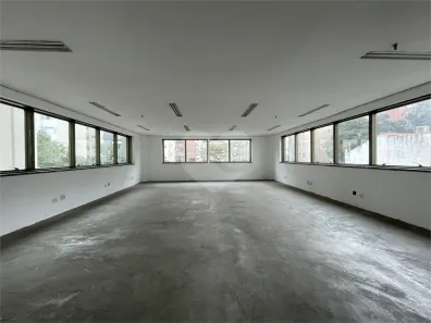 Sala Comercial para alugar, 81m² no Pinheiros, São Paulo