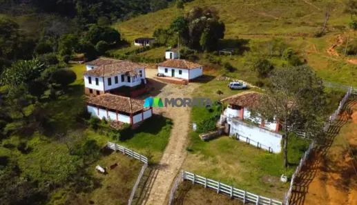 Fazenda/Sítio com 5 Quartos à venda, 60m² no Primavera, Divinópolis