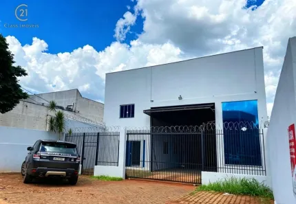 Galpão/Depósito/Armazém para venda ou aluguel, 650m² no Andes, Londrina