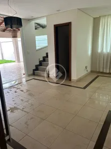 Casa de Condomínio com 3 Quartos à venda, 260m² no Aclimação, Uberlândia