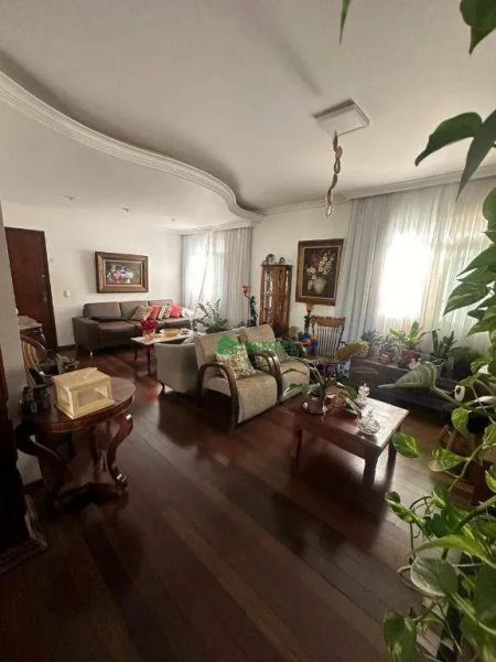 Apartamento com 4 quartos — Grajaú, Belo Horizonte