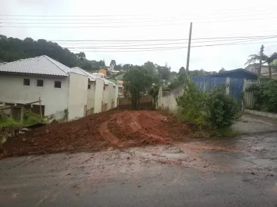 Lote/Terreno à venda, 500m² no Tingui, Curitiba