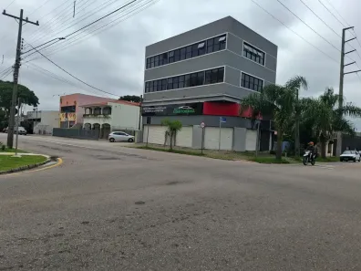 Prédio Residencial para alugar, 123m² no Centro, São José dos Pinhais