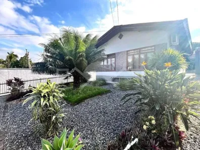 Casa com 4 Quartos à venda, 140m² no Nova Brasília, Joinville