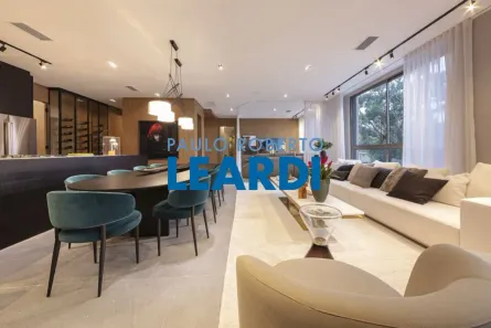 Apartamento com 3 Quartos à venda, 192m² no Vila Nova Conceição, São Paulo