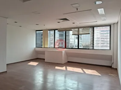 Sala Comercial para alugar, 40m² no Auxiliadora, Porto Alegre